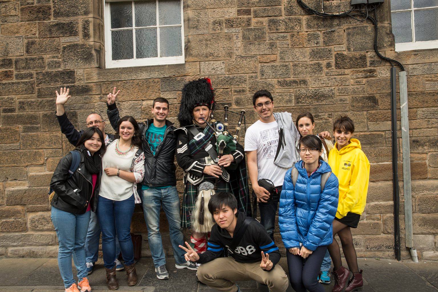курсы английского недорого школьникам в Эдинбурге CES Edinburgh